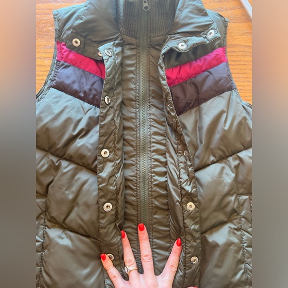 2006 Old Navy Puffer Vest Retro Ski Style Dark Green,Pink and Purple - Picture 3 of 8